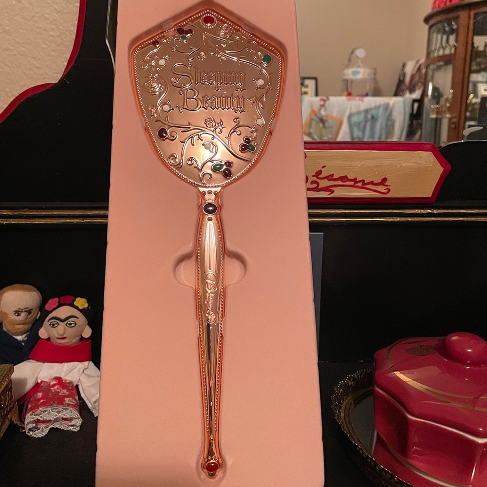 Besame cosmetics Disney sleeping beauty mirror